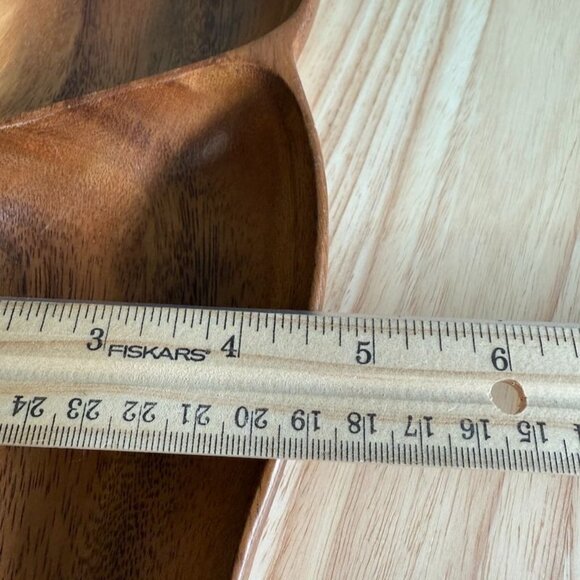 Handcrafted Monkey Pod Wood divided Serving Dish - Picture 12 of 13